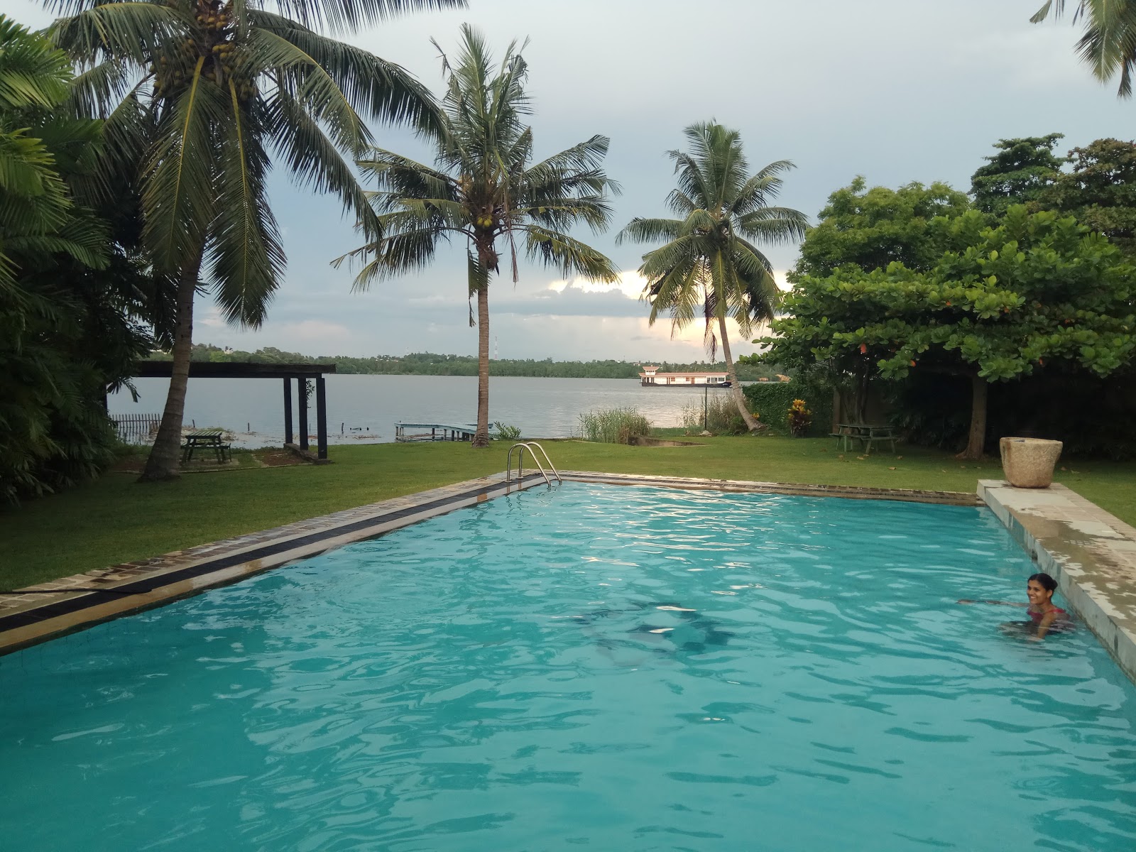 Bolgoda Lake Villa Discover Sri Lanka